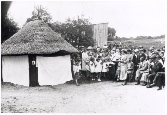 Well House re-opening - 1930s